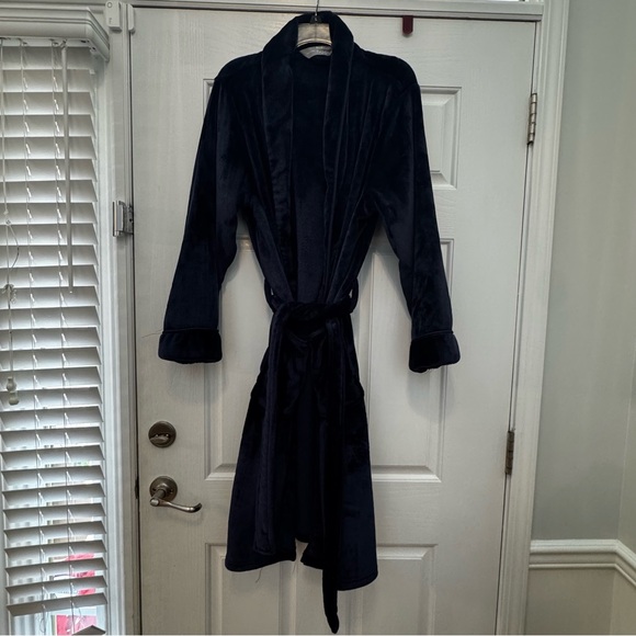 Brookstone Navy Plush Robe - Picture 4 of 4